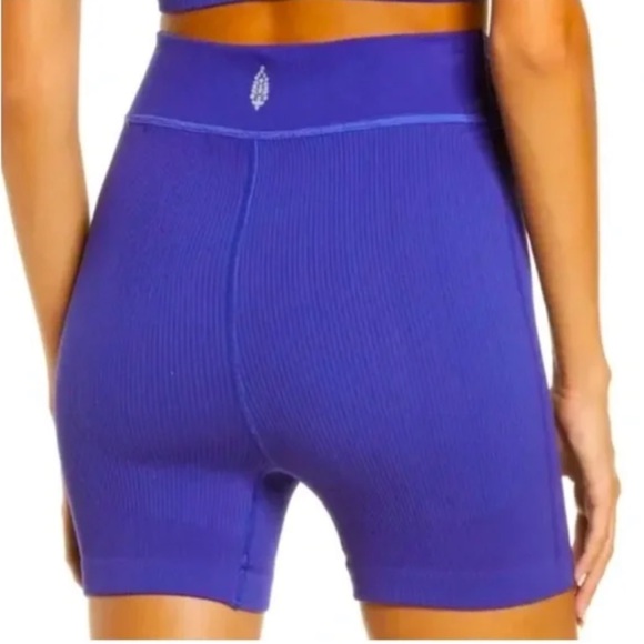 NWT Free People Movement Free Throw Shorts - Picture 8 of 8